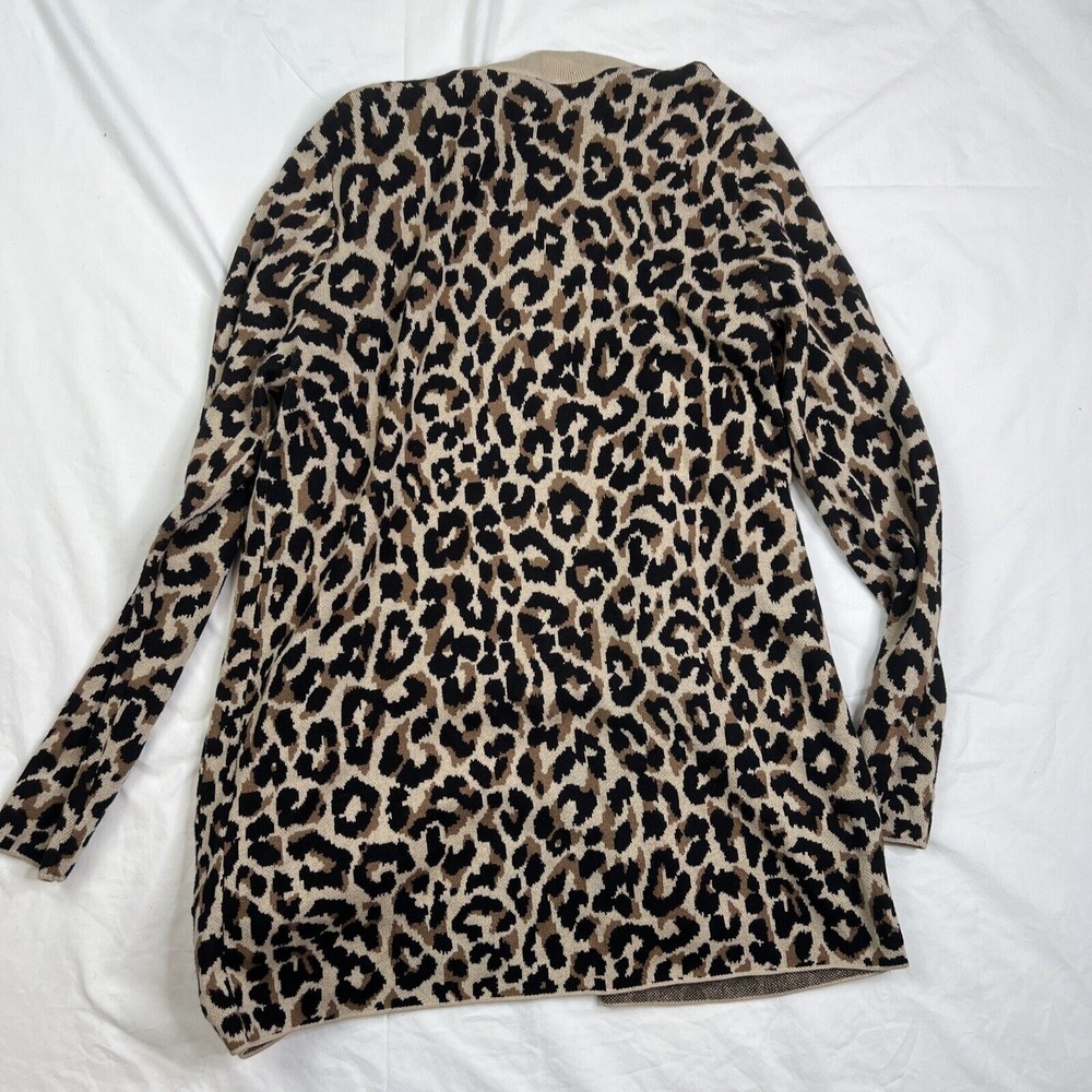 J.crew Vneck 100% Cotton cardigan sweater in leopard sz XS A040822 - Picture 2 of 5